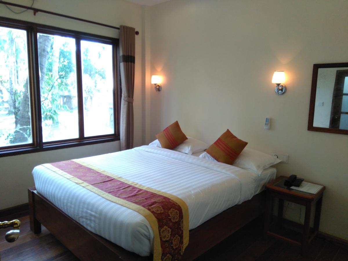 Kyaw Myanmar Hotel Gyeiktaw Esterno foto