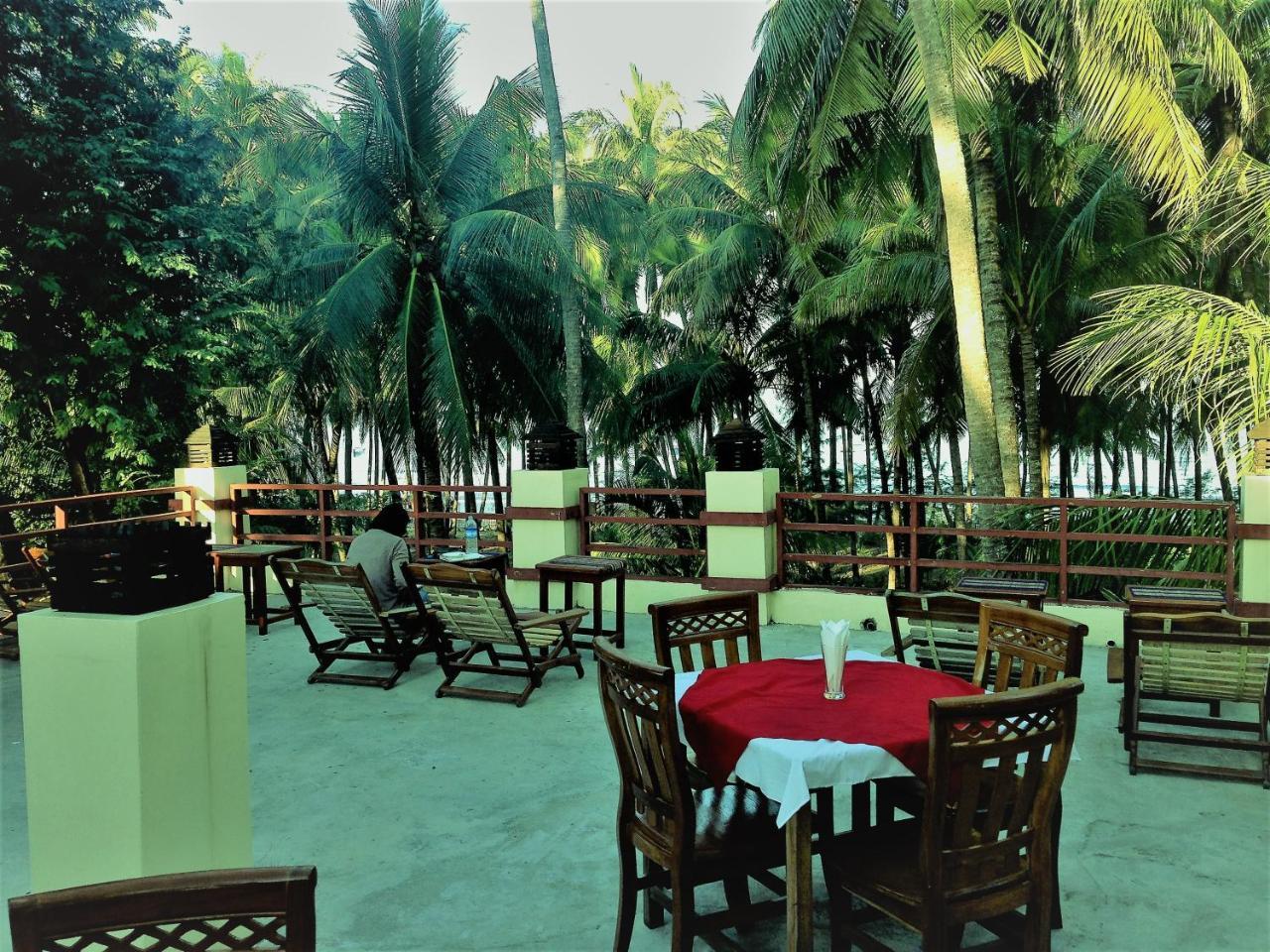 Kyaw Myanmar Hotel Gyeiktaw Esterno foto