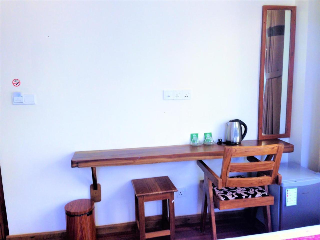 Kyaw Myanmar Hotel Gyeiktaw Esterno foto